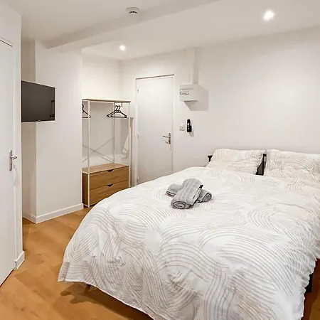 Au 42b Jm Apartment *