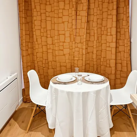 Apartment Au 42b Jm *